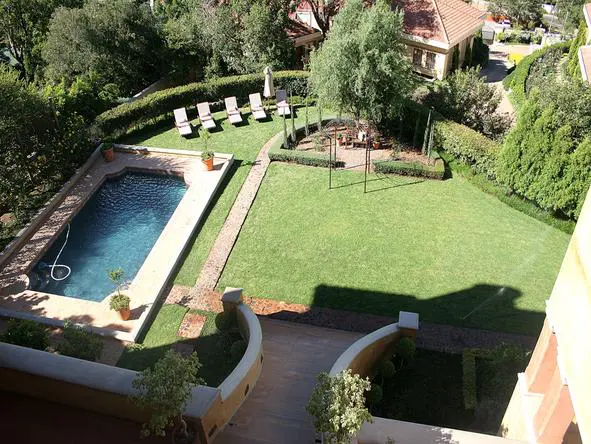 The big garden offers a pool to refresh yourself n hot summer days.