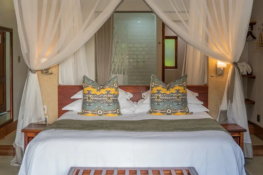 chobe-safari-lodge-safari-room3