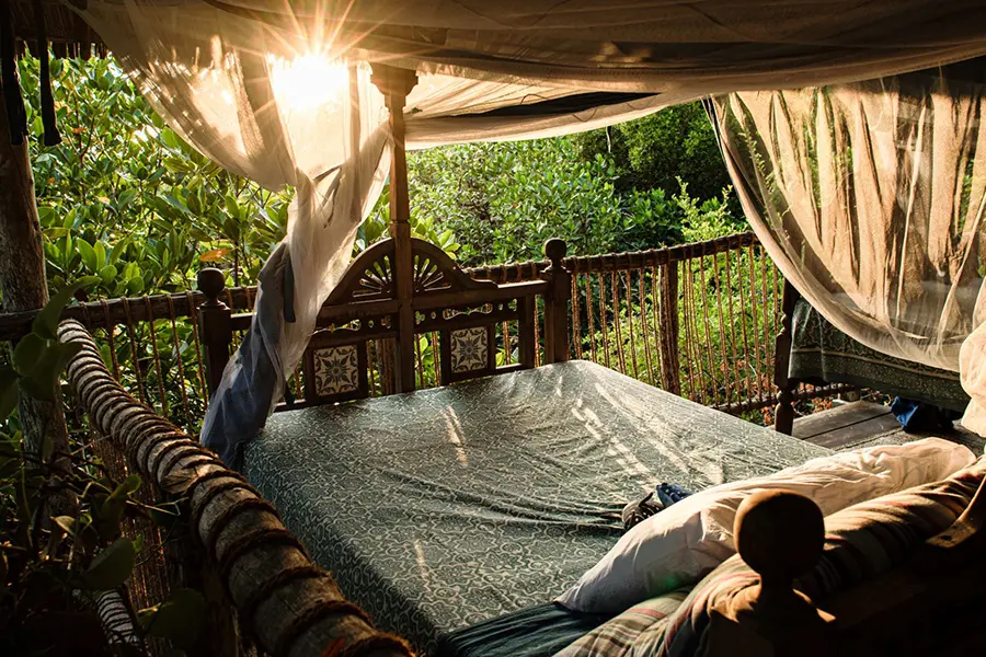 chole-mjini-treehouse-lodge-room