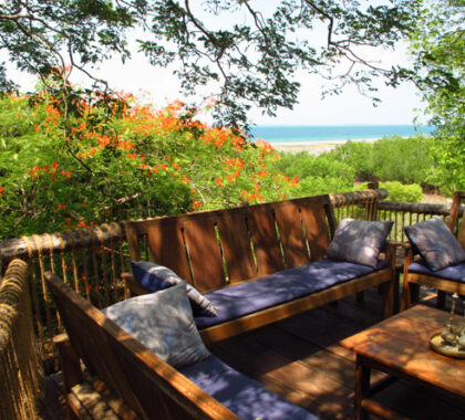 The cool ocean breeze makes the lodge's outdoor lounge a popular place to relax in the afternoon.