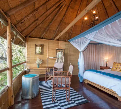 ChundukwaRiverLodge-Interior-LuxuryRoom