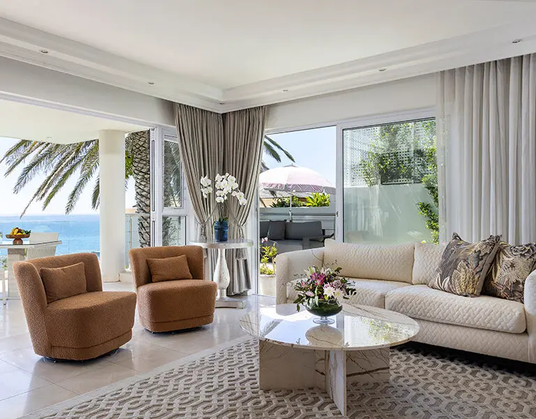 The Clarendon Bantry Bay's light and bright guest area.