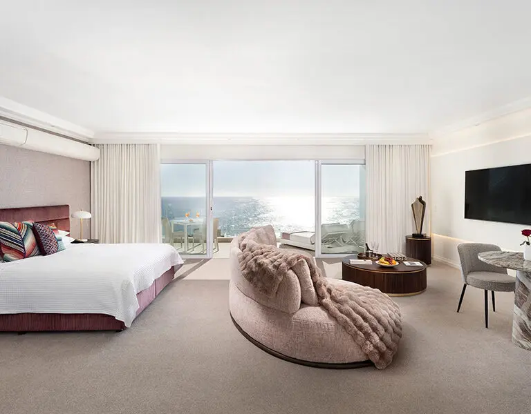 Premium Suite.