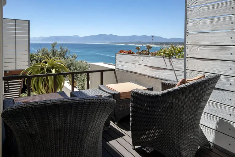 Cliff Lodge east Room balcony.