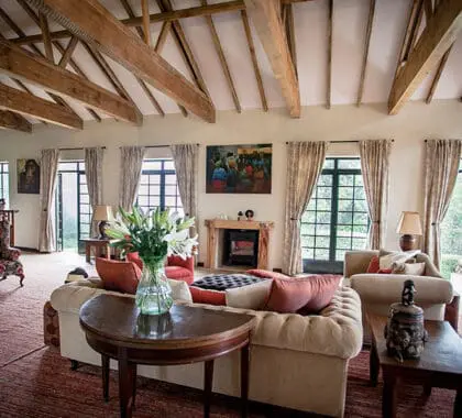 Hogareño y relajado, el Clouds Mountain Gorilla Lodge también captura el lujo de un lodge de safari a gran escala, hasta en los pequeños detalles.