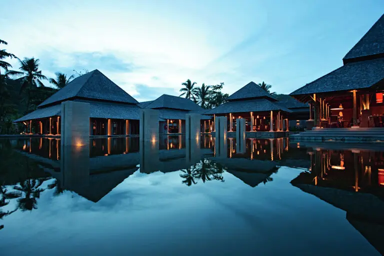 Dusk brings romantic lighting and dreamy reflections.
