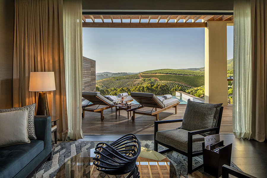 delaire-graff-estate-superior-lodge-living-room-view