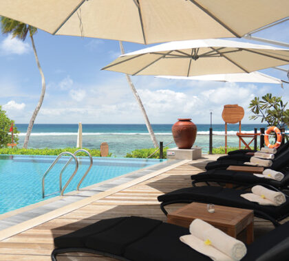 DoubleTree by Hilton Seychelles pool