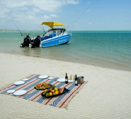 Take the boat out for the day and enjoy a romantic picnic on a deserted white-sand beach.
