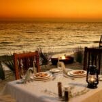 Se pueden organizar románticas cenas privadas, que se disfrutan mejor a la suave luz del atardecer.