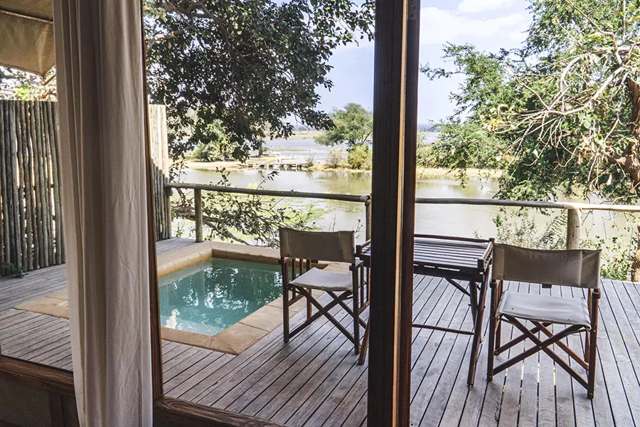 dulini-anabezi-zambia-lower-zambezi-tent-deck-and-view-of-river