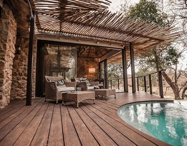 dulini-moya-suite-piscina climatizada