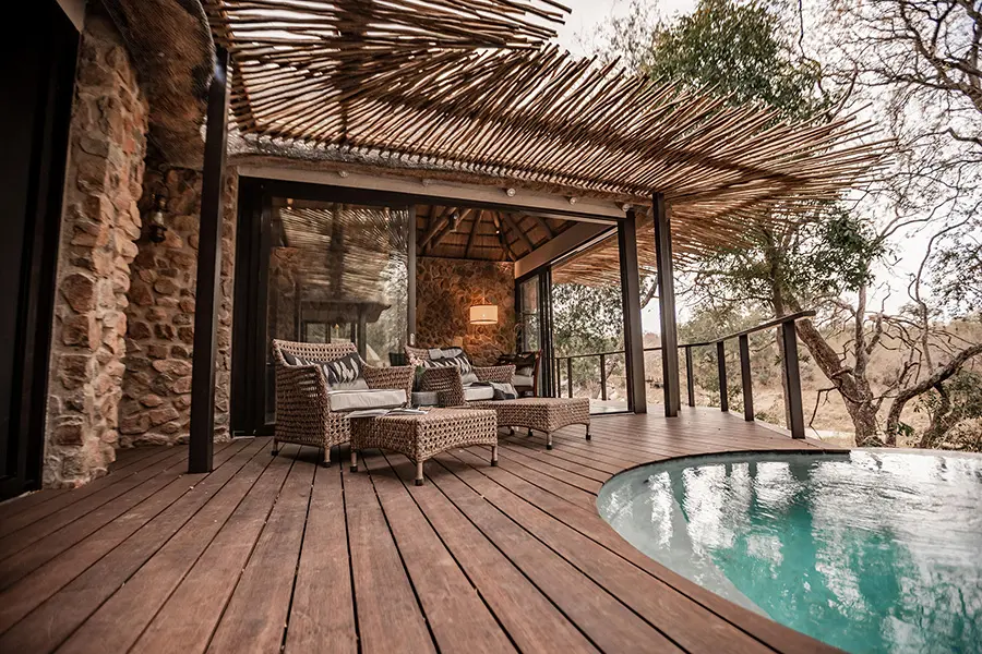 dulini-moya-suite-heated-plunge-pools