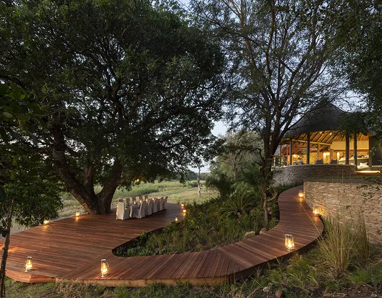 dulini-river-dining-deck