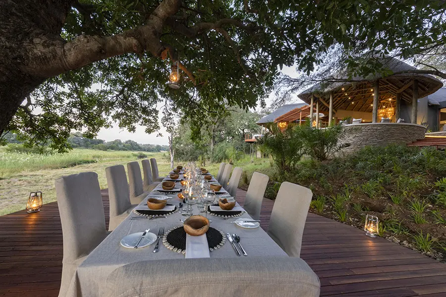 dulini-river-dining