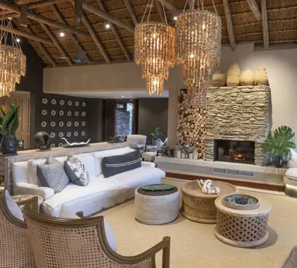 dulini-river-lounge