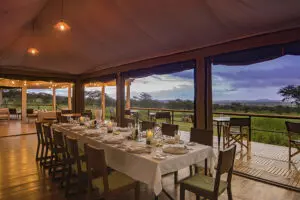 Dining indoors or outdoors.