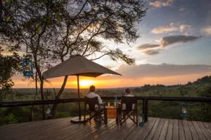 Vista de la puesta de sol desde el Campamento de Migración del Serengeti.