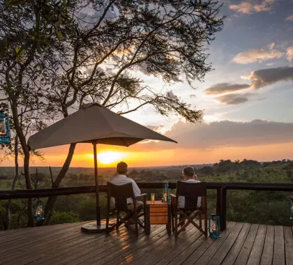 Vista de la puesta de sol desde el Campamento de Migración del Serengeti.