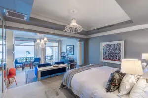 Deluxe house bedroom.