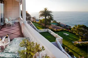 Vistas al mar desde la lujosa Casa Ellerman.