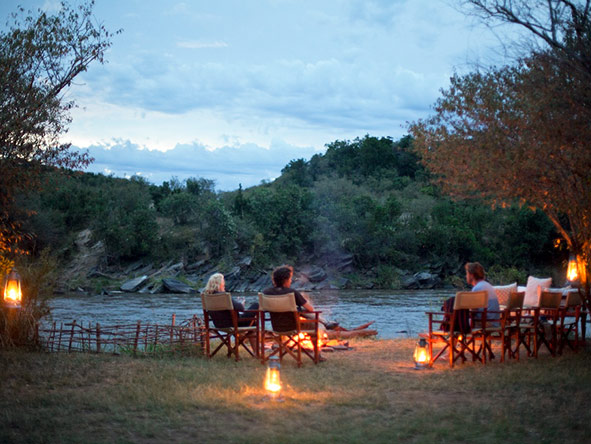 Ending the day on a Serian safari- cold drinks & warm conversation served around a campfire.