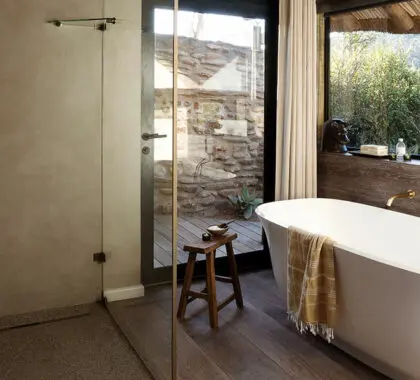 Cuarto de baño en el Kwandwe Great Fish River Lodge Kwandwe Private Game Reserve en Sudáfrica.