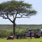 En un campamento Porini le esperan agradables sorpresas, como desayunos al aire libre, almuerzos campestres y cócteles a la luz de la luna.