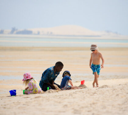Azura's guides & child-minders entertain children while parents to enjoy a bit of downtime.