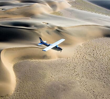 Un viaje por carretera que podría llevar casi todo un día es sólo un corto vuelo en avioneta.