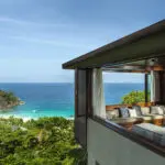 La vista desde la sala de tratamiento doble para parejas del Hilltop Spa.