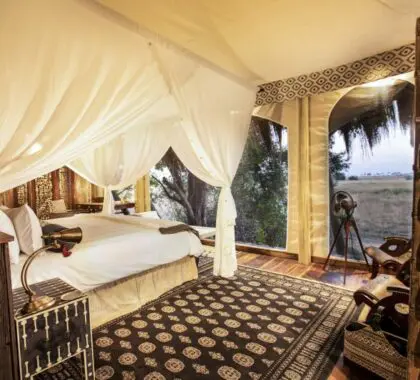 Su suite en el campamento Selinda.