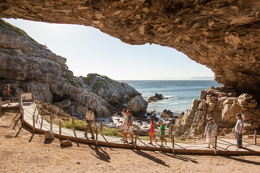 grootbos-forest-lodge-activity-cave-tour4