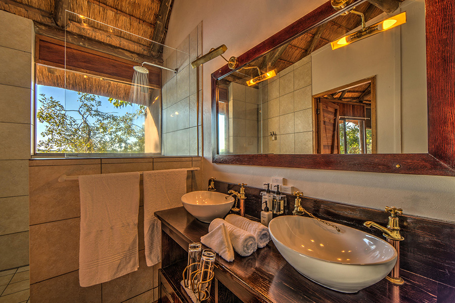 guest-room-bathroom-interior-xugana-island-lodge