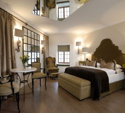 Hotel Heinitzburg bedroom