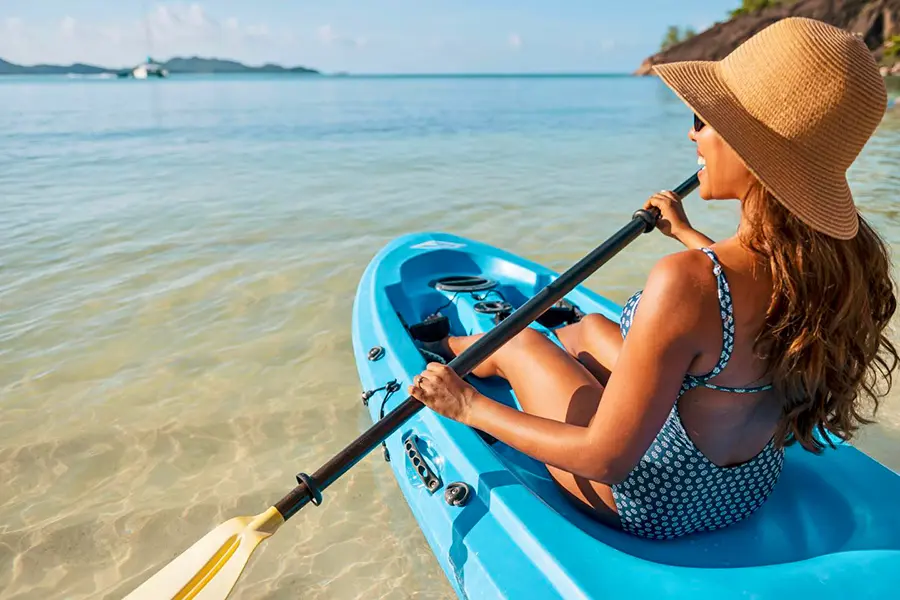 El kayak es una experiencia relajante y activa que pueden disfrutar huéspedes de todas las edades.