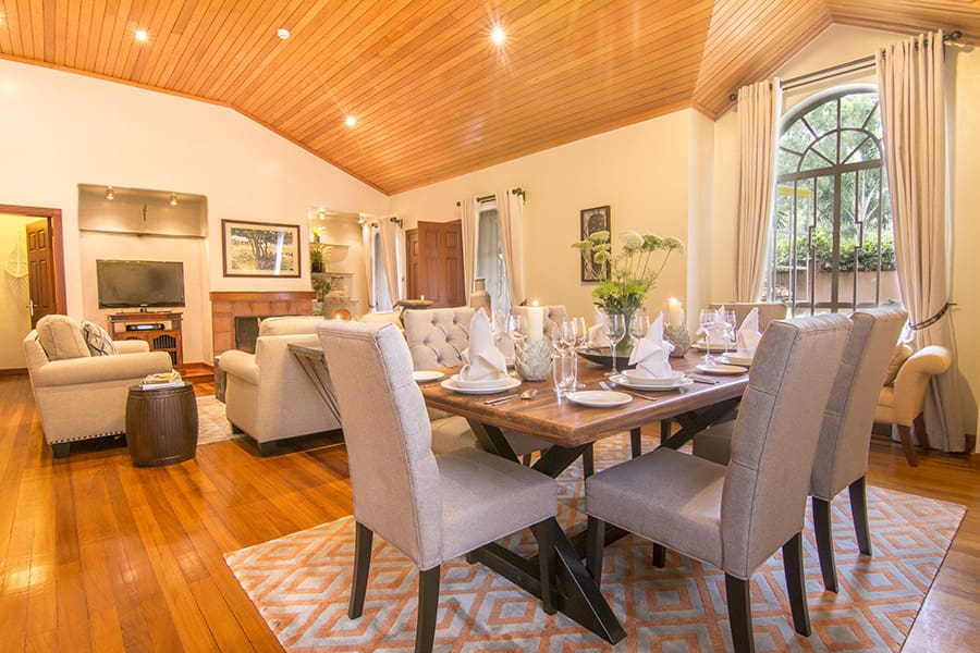 casa-de-waine-poolside-cottage_dining_area