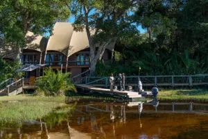 Jacana Camp est un "camp d'eau" typique du delta de l'Okavango.