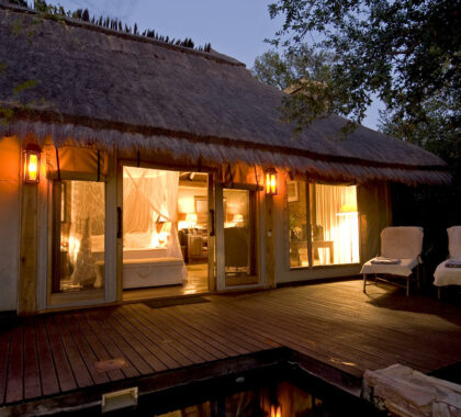 There are only six luxury suites and a private villa at Camp Jabulani, making for a tranquil and intimate experience.
