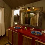 Each luxury tent has an en suite bathroom.