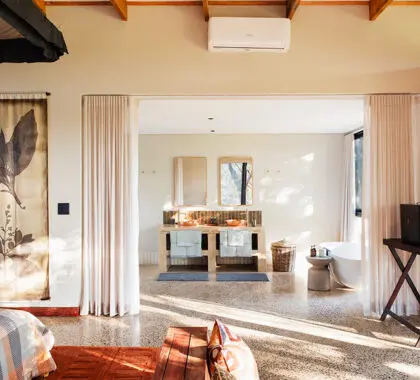 Safari Suite Expeditions interior.