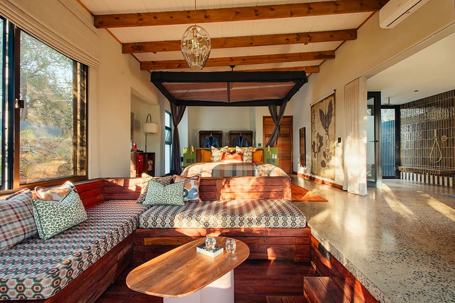 jacis-private-lodge-madikwe-safari-suite