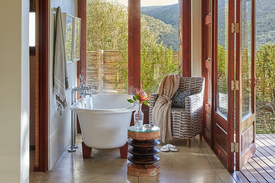 kwandwe-private-game-reserve-melton-manor-deep-soaking-tub-006
