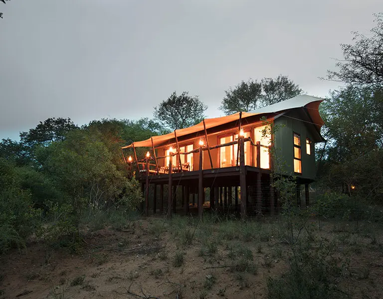 kapama-buffalo-camp-tent-exterior