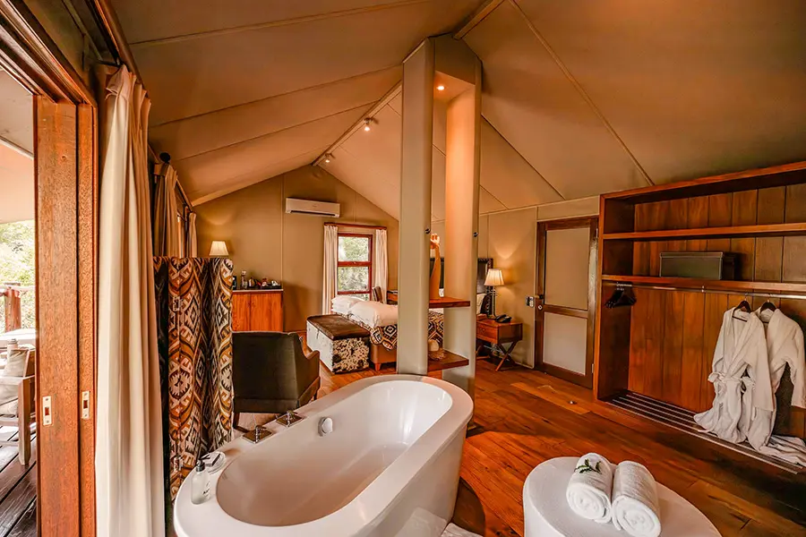 kapama-buffalo-camp-interior-2