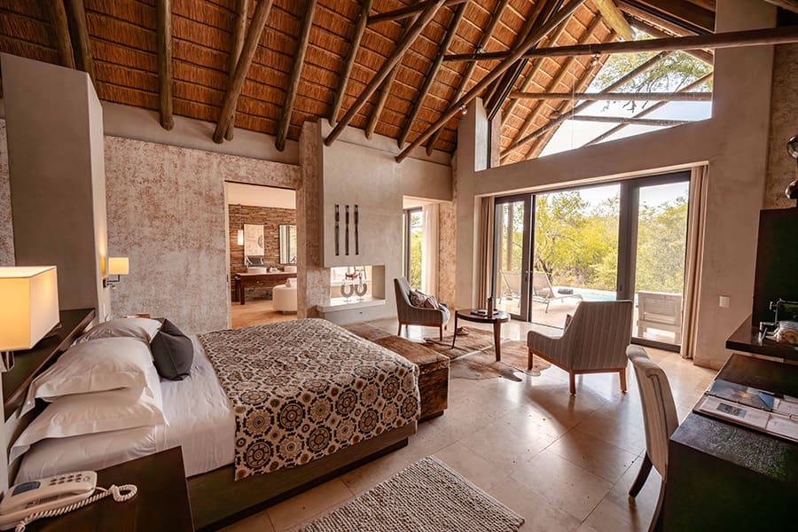 kapama-southern-camp-luxury-villa-interior-and-view