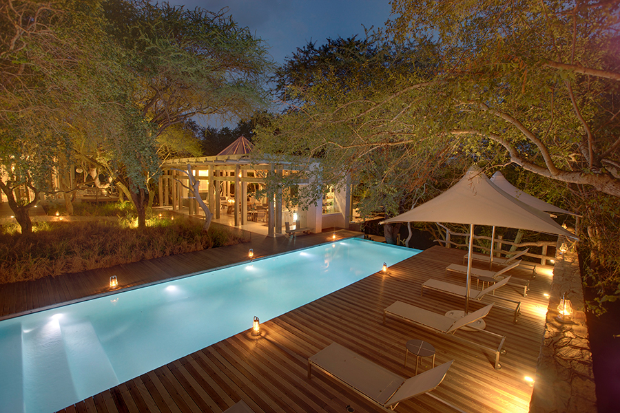 Spend a relaxing evening by the pool.