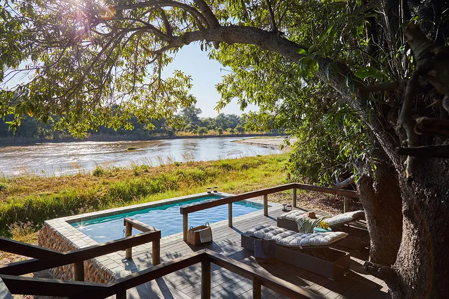 Piscina con vistas.