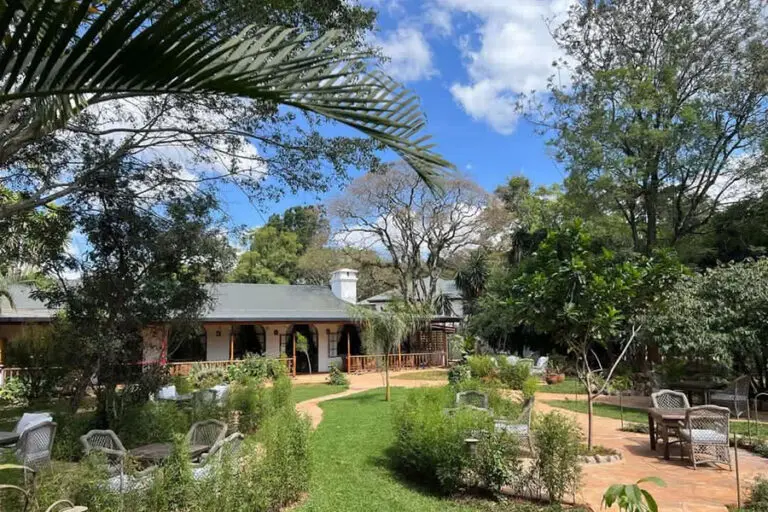 karen-blixen-coffee-garden-cottages-garden2