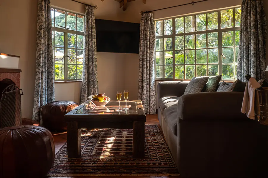 karen-blixen-coffee-garden-cottages-honeymoon-cottage3